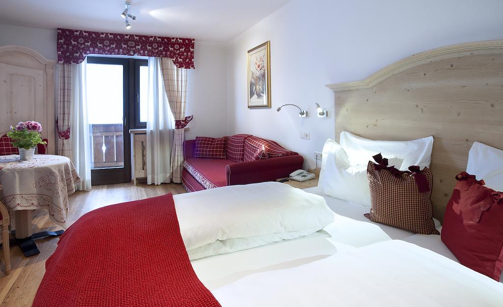 Italia Hotel 3*