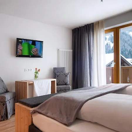 Hotel Italia Corvara In Badia Habitación foto