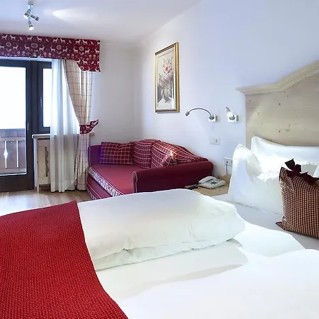 Hotel Italia Corvara In Badia Habitación foto
