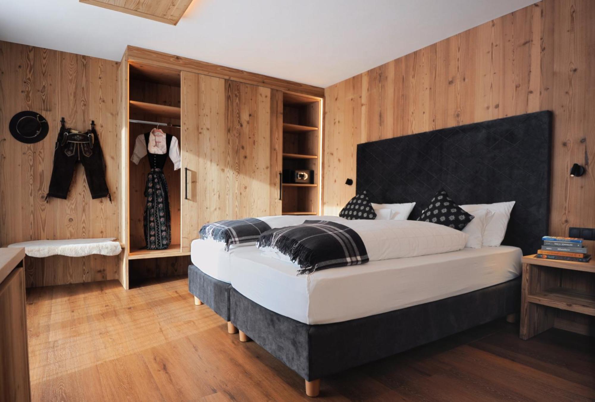 Hotel Italia 3*